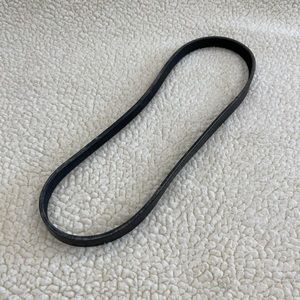 Gates Automotive Belt K050350 Micro-V AT Ribbed Serpentine Belt
New Never Used
